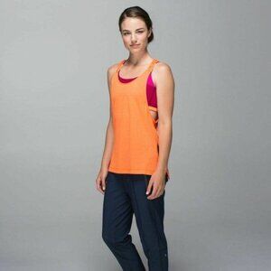 Lululemon Stash It Tank Top With Built-in Bra Size 4 Loose Fit Orange Pink